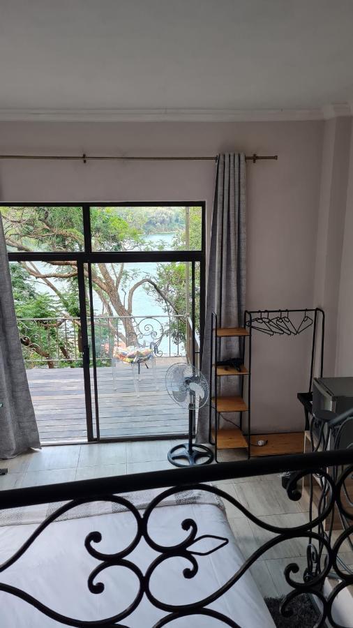 Cozy Kosmos Bed & Breakfast Hartbeespoort Room photo