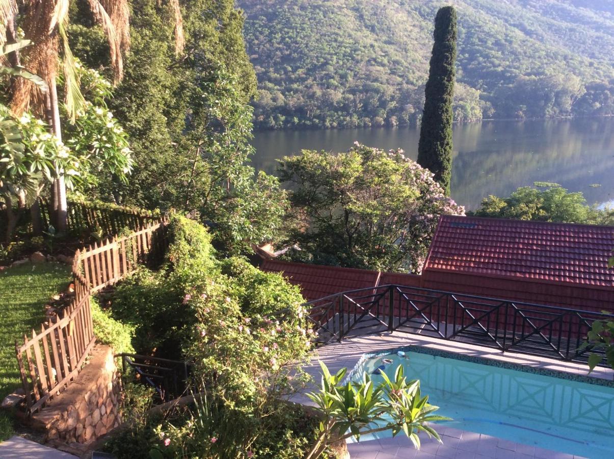 Cozy Kosmos Bed & Breakfast Hartbeespoort Exterior photo